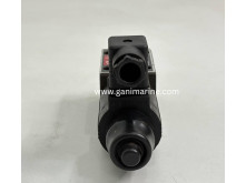 Danfoss 160L8004 Solenoid-Operated Directional Control Valve MD1D-TA/59N-D/DMS