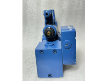 KRACHT WL 4 F 06 P1 E 31 Z 02400 HYDRAULIC VALVE WITH BLOCK