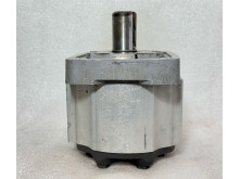 DOWTY 3PLT50APDSBE HYDRAULIC GEAR PUMP