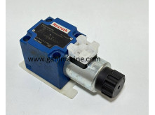 Bosch Rexroth M-3SED 10 CK13/350CG24N9K4 Hydraulic Valve R900086685