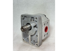 DOWTY 3PLT50APDSBE HYDRAULIC GEAR PUMP