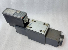 REXROTH 4WRSE 10 Q00-32/G24K0/A1V-587=DE HYDRAULIC PROPORTIONAL VALVE