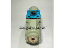 KAWASAKI DE10P-10-210-DD24 Directional Control Valve