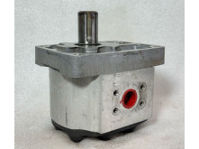 DOWTY 3PLT50APDSBE HYDRAULIC GEAR PUMP