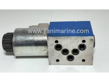 Bosch Rexroth 4WE10D33/CG24N9K4 solenoid-operated directional spool valve,