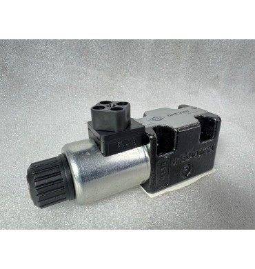 BREVINI AD3E15EM 3 HYDRAULIC VALVE