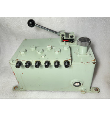 MAROL MODEL FP-KW-6 HYDRAULIC HAND PUMP