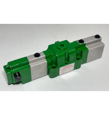 WL4A16B/1-00 3-POSITION, 4-WAY AIR-OPERATED CONTROL HYDRAULIC VALVE